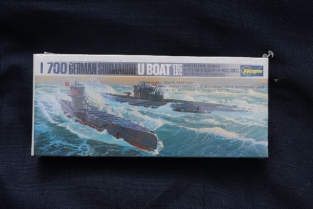 Hasegawa 44126  German Submarine U-BOAT VIIC & IXC